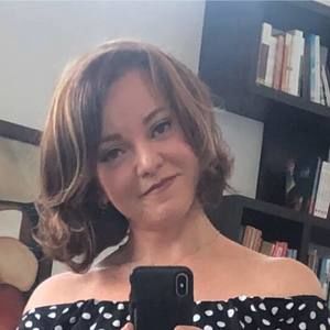 Meet your Posher, Adriana